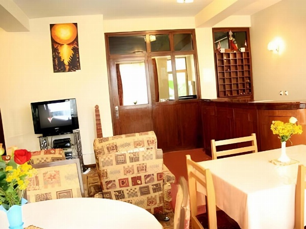 Weygoss Guest House image 6
