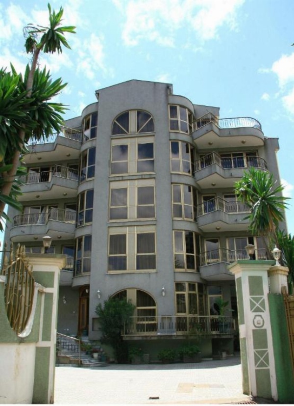 Weygoss Guest House image 8